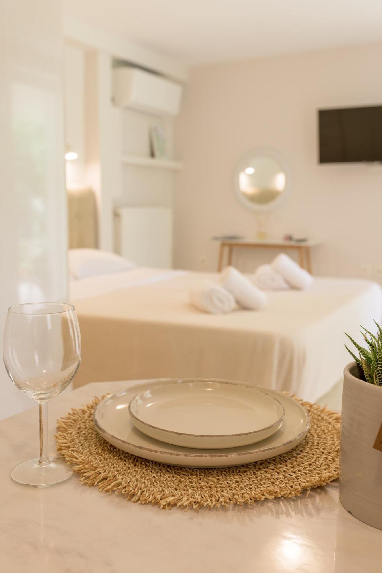Cactus - Blooming Garden Apartments Kalamata Extérieur photo